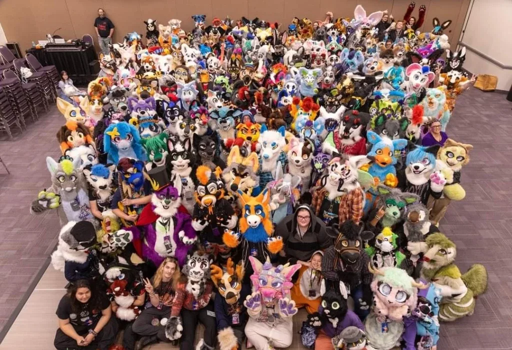 Arizona Fur Con 2024: post-con post! 🌵🎨