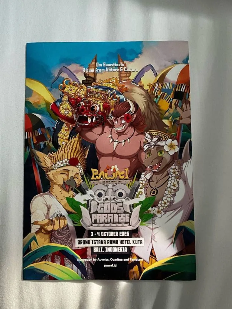 Thaitails Con Book Cover