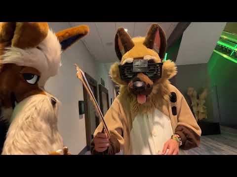 Furry Migration 2025 – Fursuiting Around the Gala